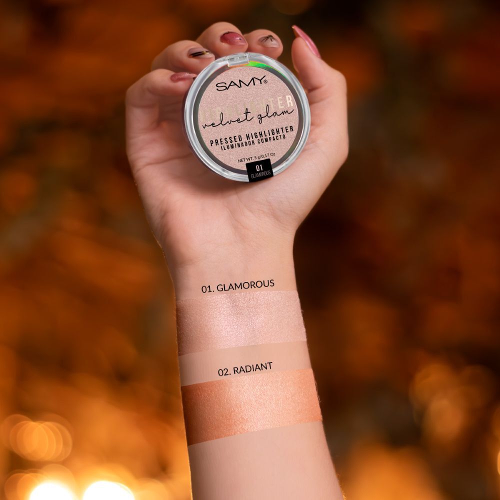 Polvo-Compacto-Iluminador-Velvet-Glam-N&deg;-01.-Glamorous-imagen-2